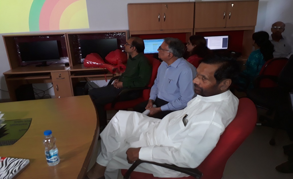 माननीय मंत्री जी ने 12-06-2019 को एनसीएच, आईआईपीए नई दिल्ली का दौरा किया।