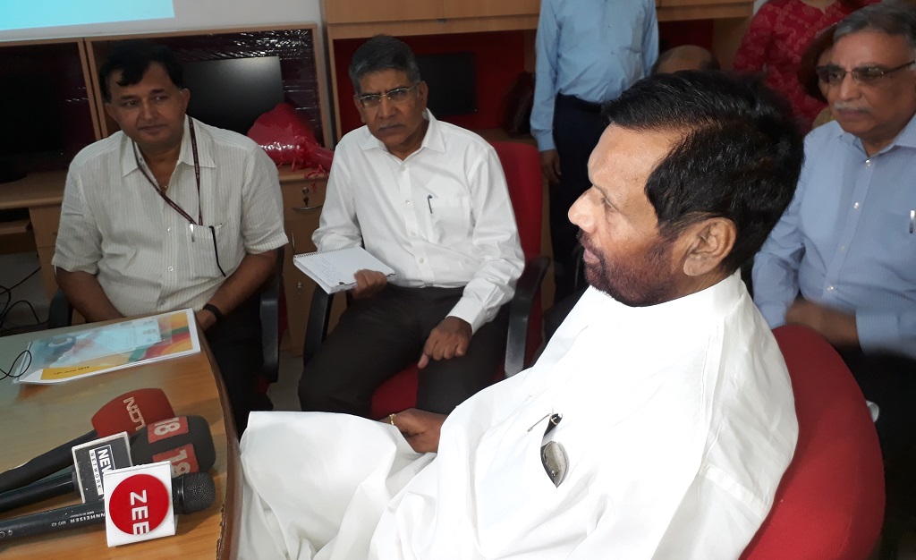 माननीय मंत्री जी ने 12-06-2019 को एनसीएच, आईआईपीए नई दिल्ली का दौरा किया।